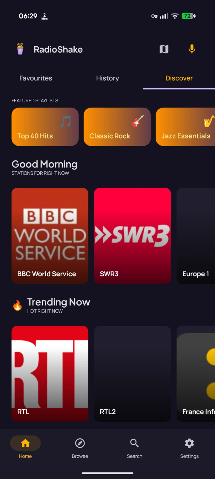 RadioShake home screen: top stations, recently played, and quick-pick mood chip.